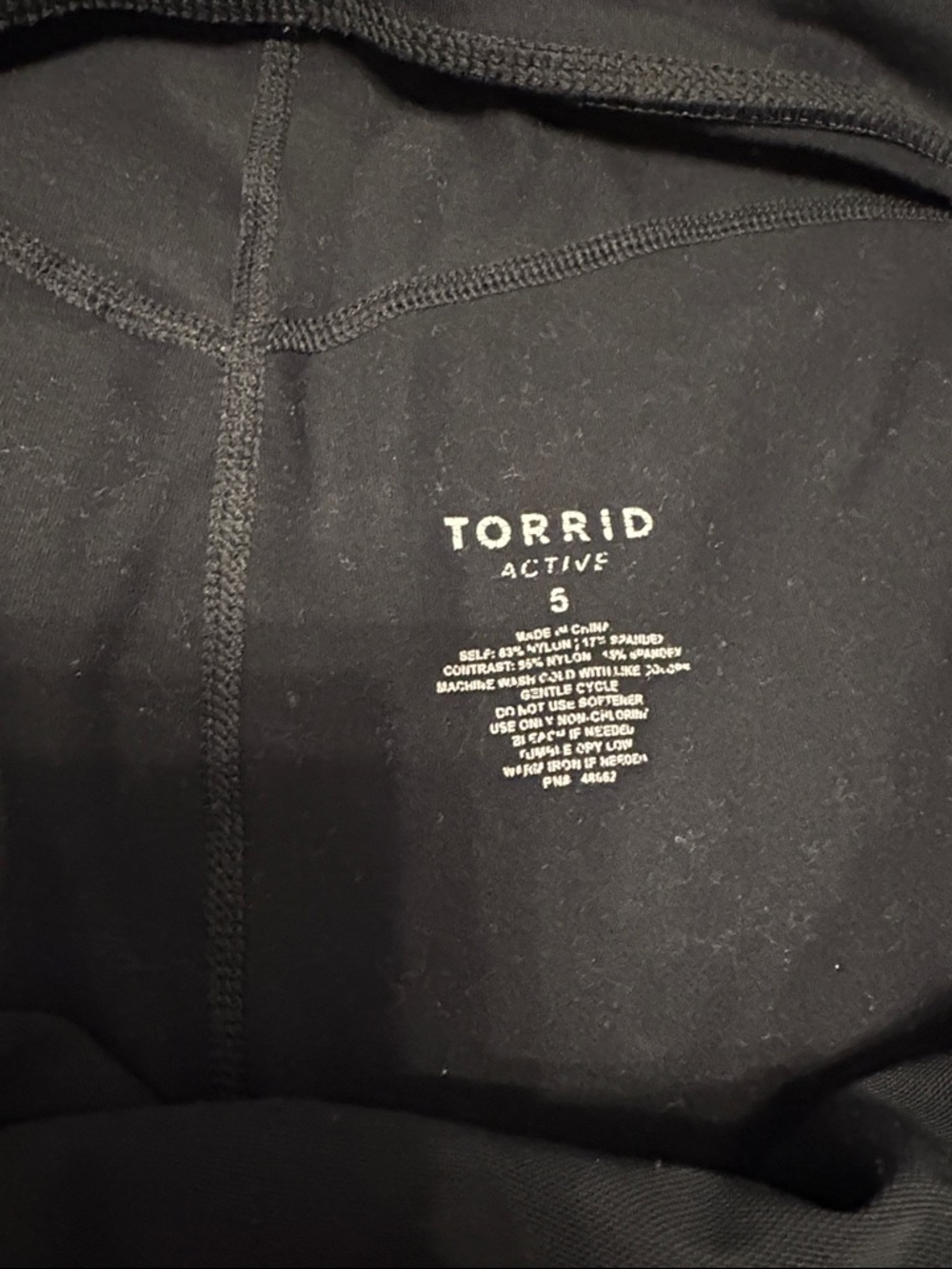 torrid Black Performance Active Capri pants - Picture 2 of 4